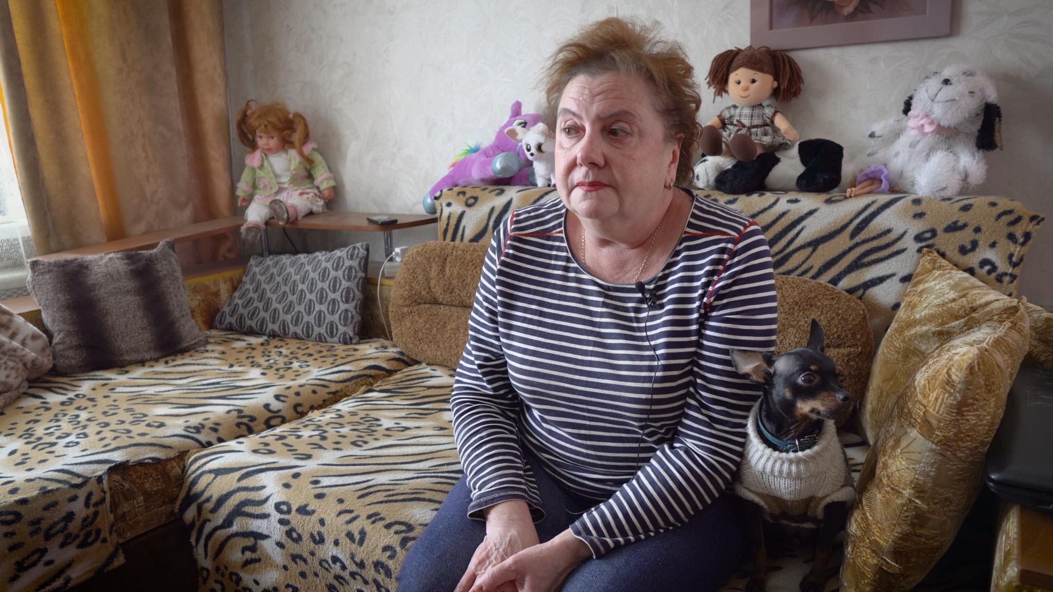 4-летней Лией занимаются бабушки