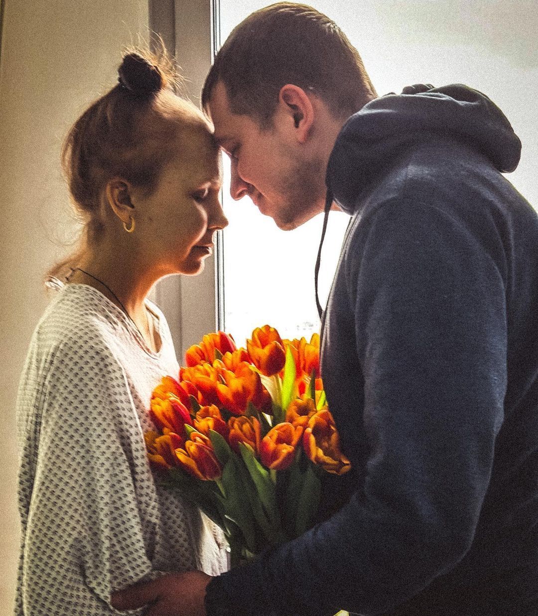 Пару женили в больнице