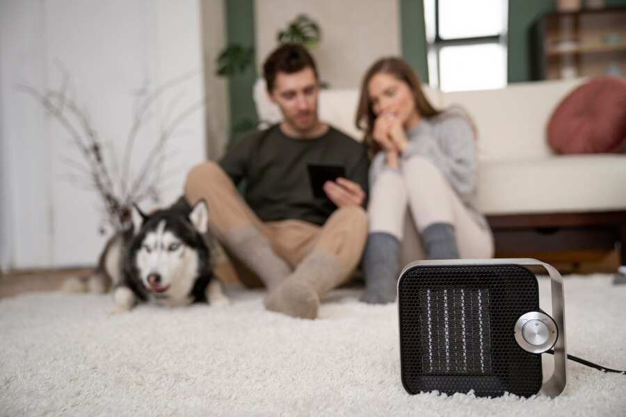 Какие преимущества и недостатки имеет тепловентилятор | - фото: freepik.com