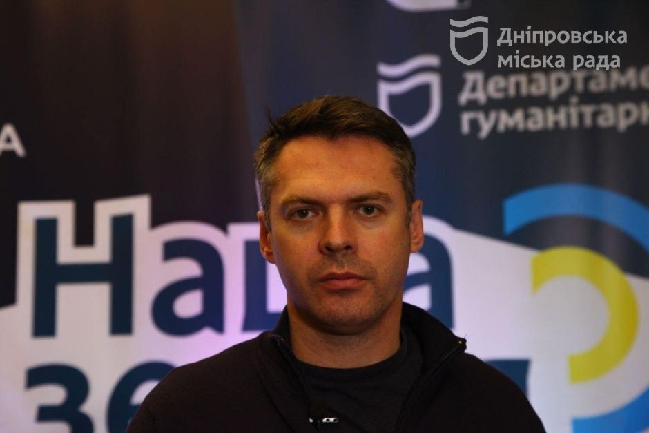 У Дніпрі стартував фестиваль патріотичного кіно "Наша земля"