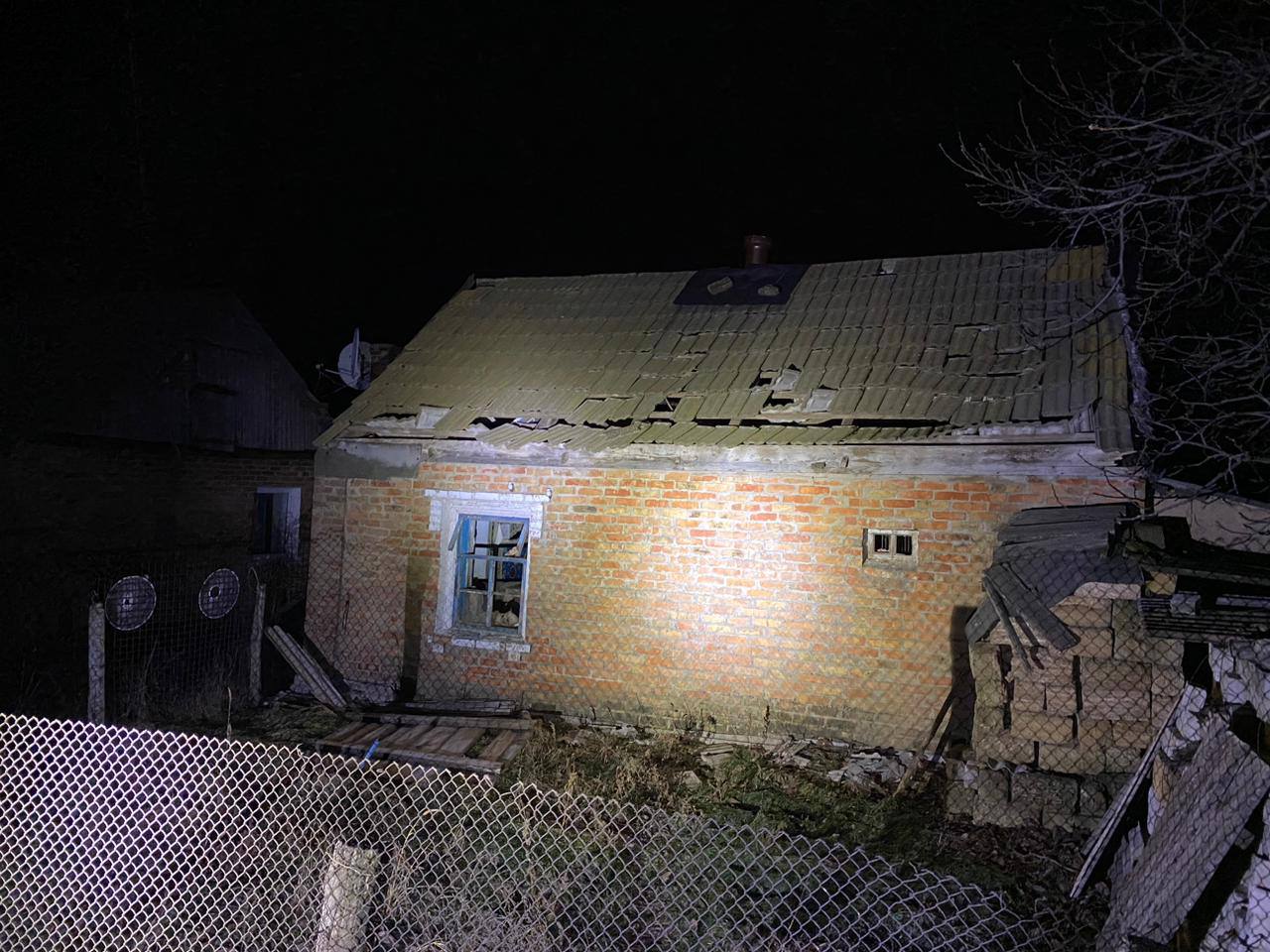 В результате обстрела пострадали жилые дома