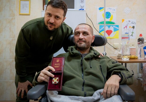 Командиру Днепровской бригады вручили орден Богдана Хмыльницкого