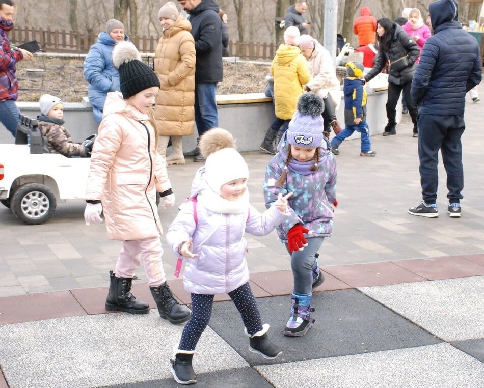 У Дніпрі влаштовують сімейні свята "Від Різдва до Різдва"