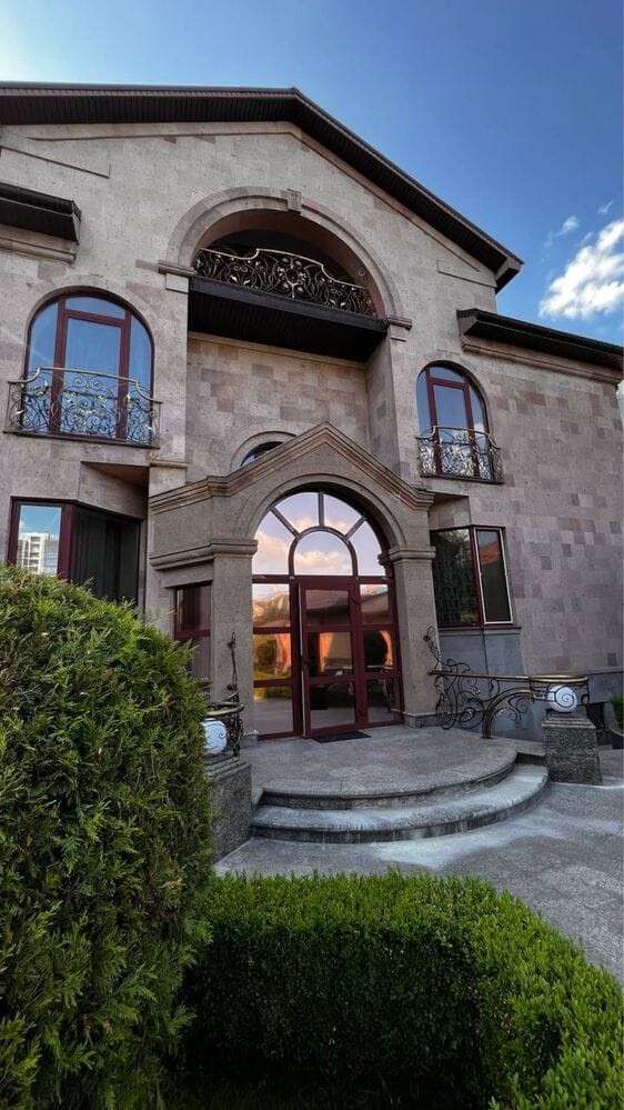 Будинок на проспекті Гагаріна -