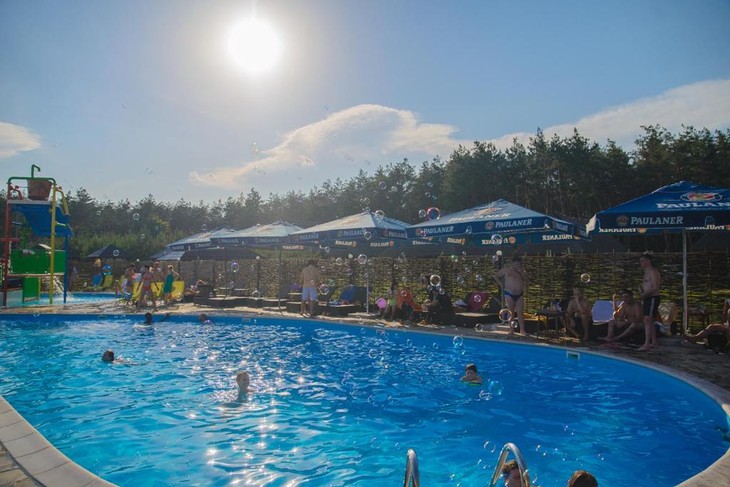 Басейн Гуляй Поле -