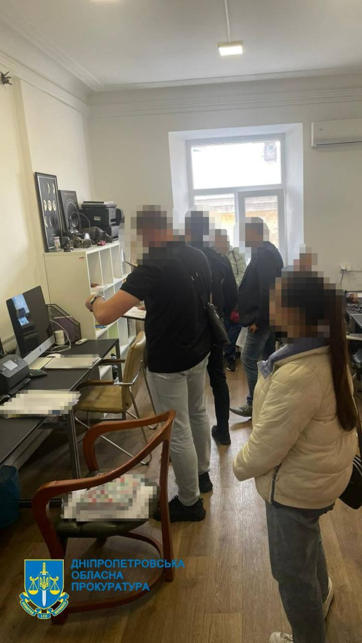 Заммэра Днепра и подрядчику сообщено о подозрении -