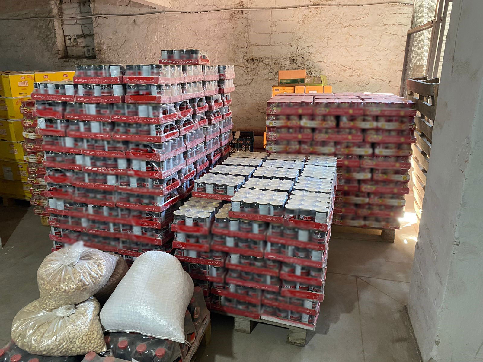 У Дніпрі підприємець зберігав санкційну продукцію з Ірану на 3 мільйони гривень -