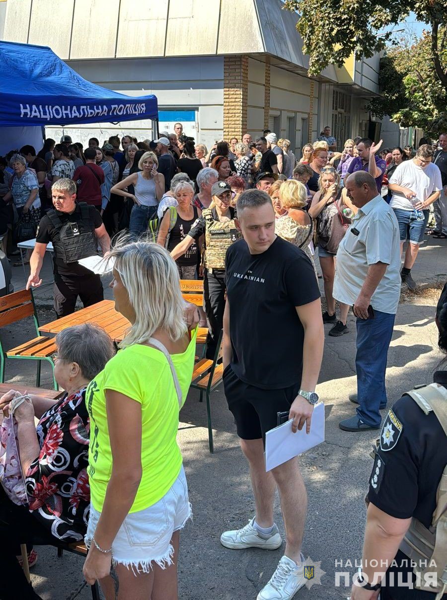 Ракетна атака на Павлоград: кількість потерпілих збільшується - || фото: https://t.me/UA_National_Police