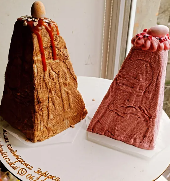 Где в Днепре заказать пасхи к Пасхе 2025: 7 мест, где готовят пасхальный хлеб