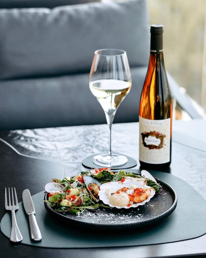 Ешь и кайфуй: 10 заведений в Днепре с красивыми видами