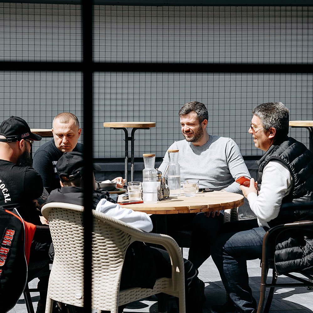 Ешь и кайфуй: 10 заведений в Днепре с красивыми видами