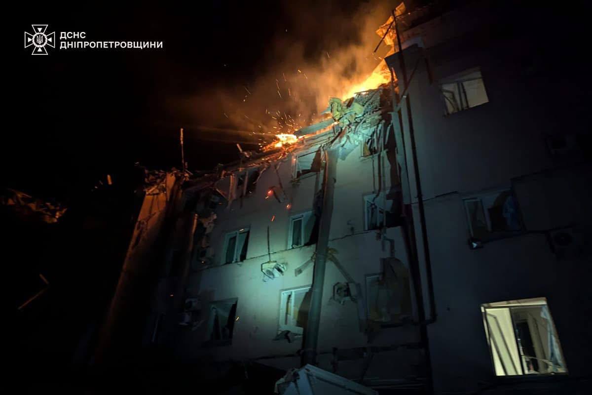 Ракетний удар по Кривому Рогу: загиблі, руйнування та термінова потреба в донорах (ФОТО)