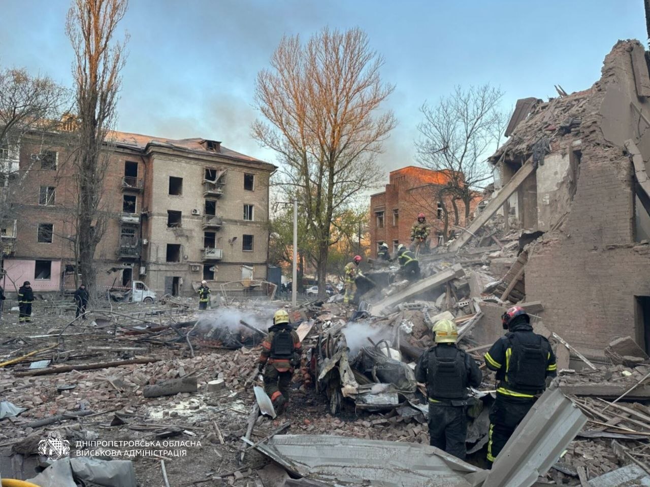 Атака на Днепр 25 апреля: погибшие, раненые и разрушенные.