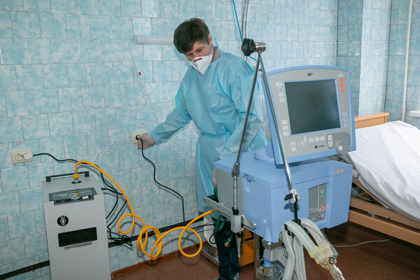 ІНТЕРПАЙП та OLX поставили сім апаратів ШВЛ в лікарні Дніпропетровської області фото 6