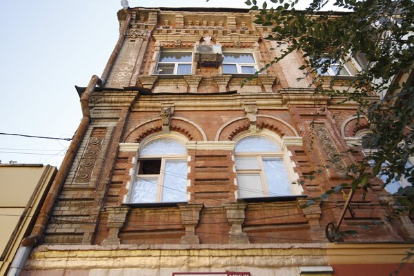 В Днепре хотят реставрировать исторический дом: как он выглядит сейчас фото 5