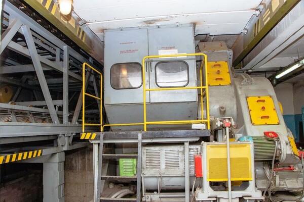 Покатаемся: в метро обновили эскалаторы и поставили светофоры (фото) фото 13