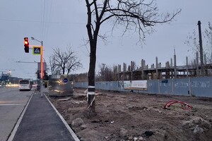Новые столбики и велодорожки: на Набережной Победы продолжается реконструкция (фото) фото 7