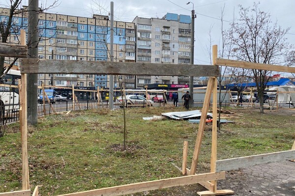 И снова здрасте: на Парусе начали строить МАФы (фото) фото 2