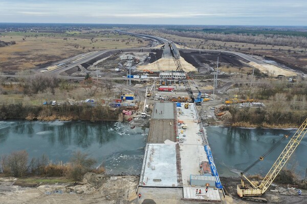 Почти закончили: под Днепром строят новый мост (фото) фото 6
