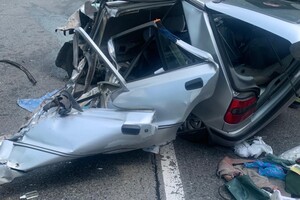 Жуткое в ДТП под Львовом: погибли отец и сын из Днепра фото 1