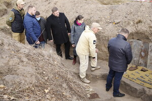 У Дніпрі на колишньому Ломівському плацдармі розпочали розкопки для пошуку полеглих солдатів Другої світової війни фото 2