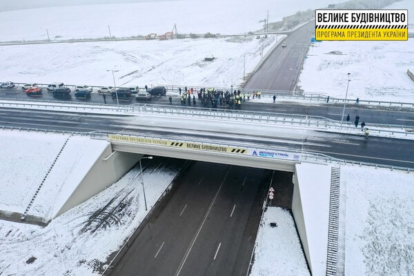 Автогиганты протестировали Южную объездную Днепра фото 5