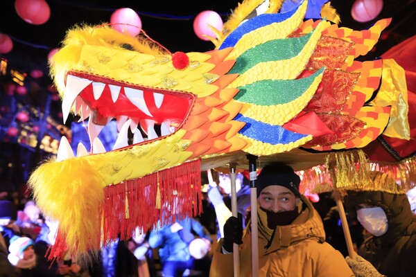 У Дніпрі вперше масштабно відсвяткували Китайський Новий рік: як це було  фото 18