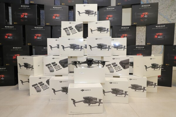 Днепр передает военным 70 разведывательных дронов, приобретенных фондом TAPS и Штабом обороны Днепра фото 7