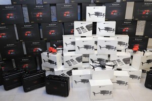 Днепр передает военным 70 разведывательных дронов, приобретенных фондом TAPS и Штабом обороны Днепра фото 8