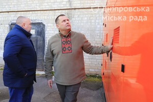 Філатов: &quot;Дніпро має достатньо генераторів, аби котельні витримали кілька днів блекауту&quot; фото 17