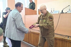 У Дніпропетровську область приїхав міністр оборони Резніков фото 7