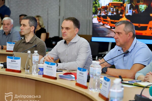Керівники міста та області взяли участь у регіональному засіданні Конгресу при Президентові України  фото 5
